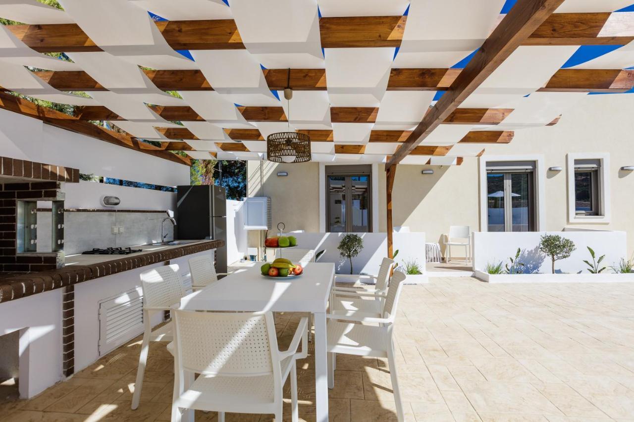 Aerin Villa, A Sublime Sanctuary, By Thinkvilla Roupai Bagian luar foto